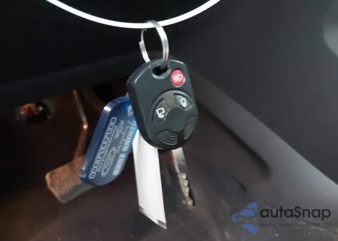 2017 Ford Escape Se из США, поврежденный, VIN 1FMCU9GD3HUE03713